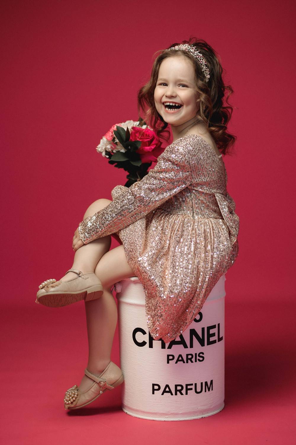 девочка, портрет, фотосессия, girl, young, portrait, творческий портрет, детский портрет, young girl, дети, children, детская фотография, детская фотосессия, постановка, постановочная фотография, girl portrait, фотопроект, Владимир Васильев