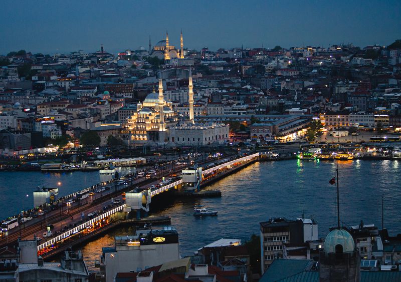 Ночной Стамбул фото превью