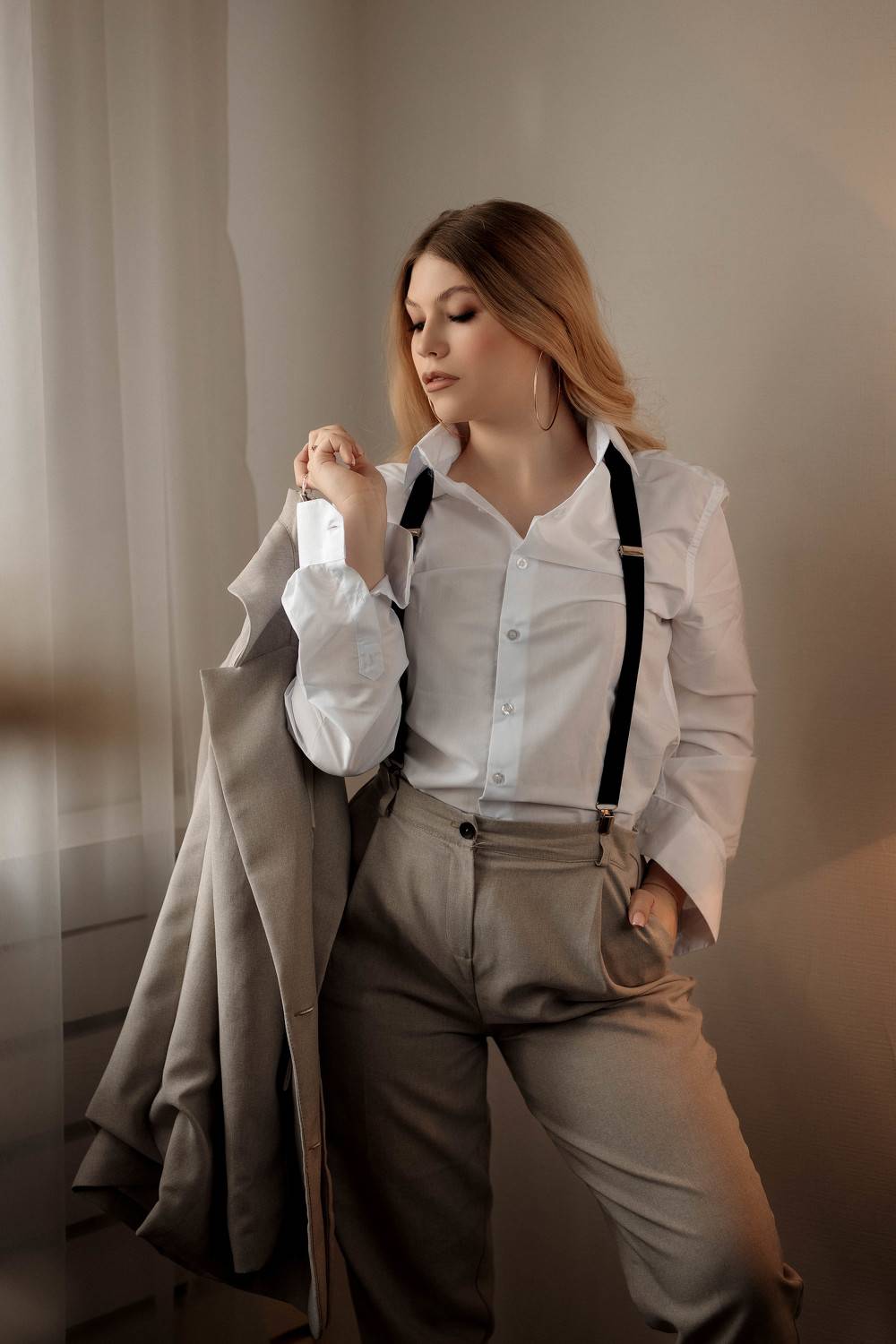 девушка, модель, портрет, фотосессия, студия, гламур, girl, model, modeling, young, portrait, творческий портрет, женский портрет, woman, young woman, glamour, постановка, постановочная фотография, fashion, Владимир Васильев