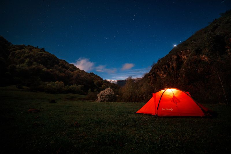 Лунная ночь на Кавказе. фото превью