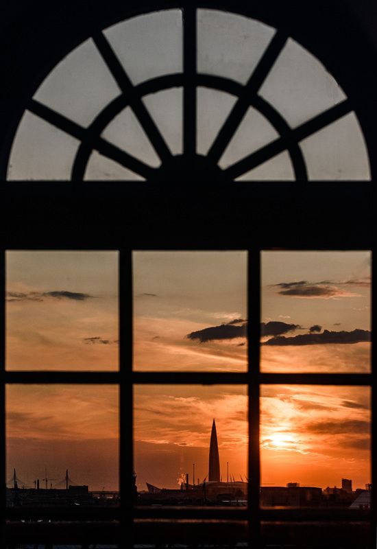 city dawn город петербург закат башня лахта saintpetersburg window окно  фото превью