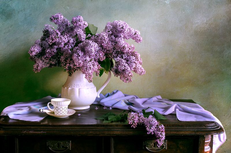 Сирени много не бывает фото превью