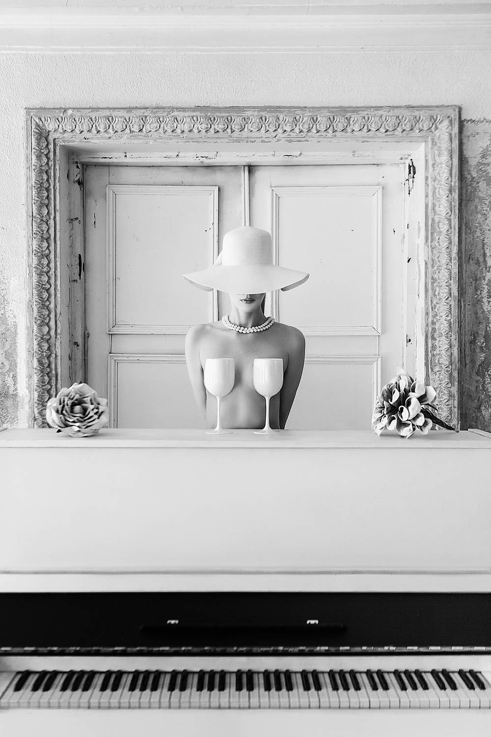 woman, portrait, conceptual, indoors, Руслан Болгов (Axe)