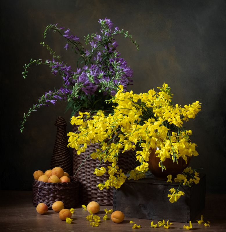 натюрморт, цветы Апрель фото превью