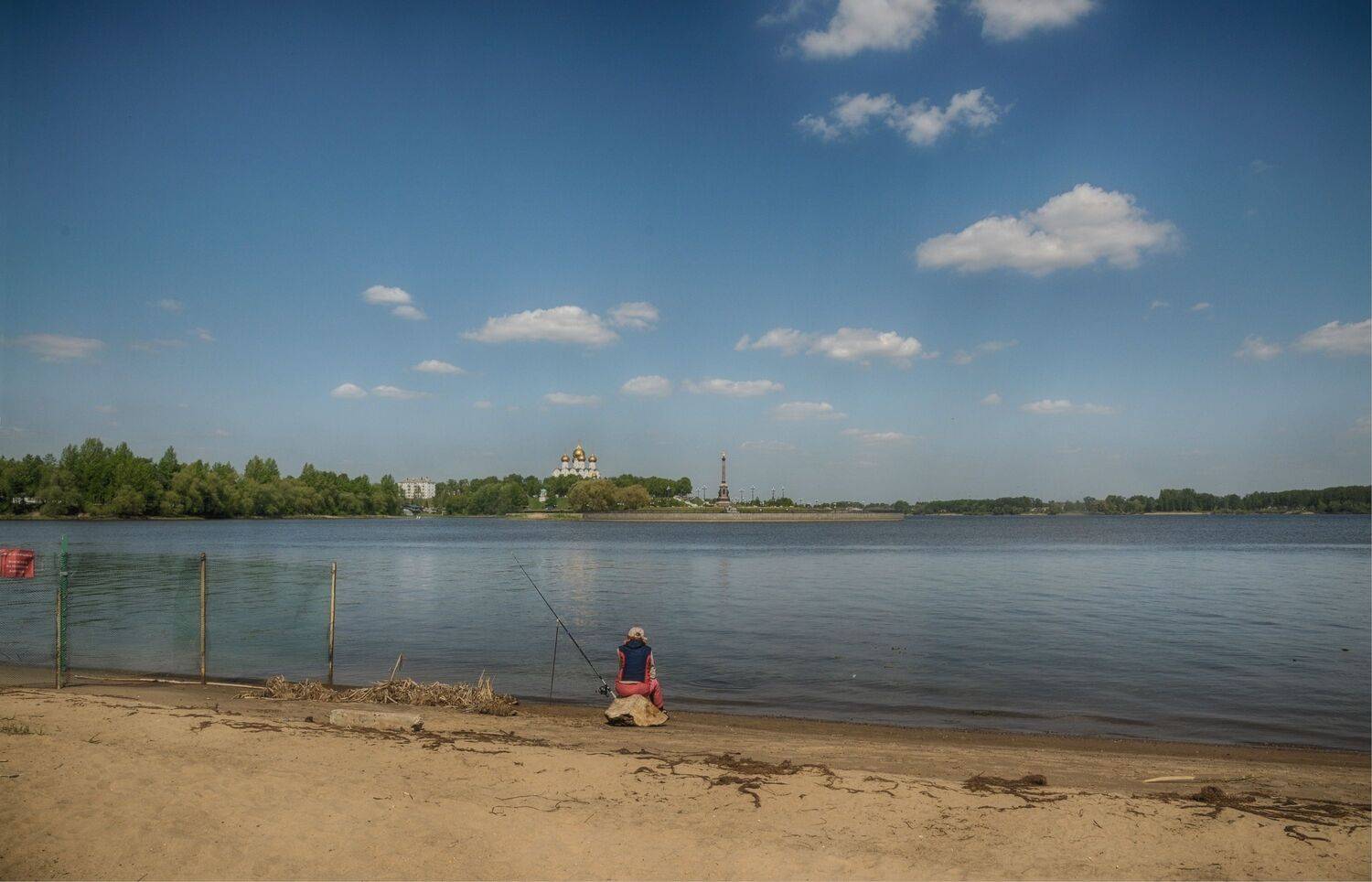 волга рыбачка облачка собор, Вера Петри