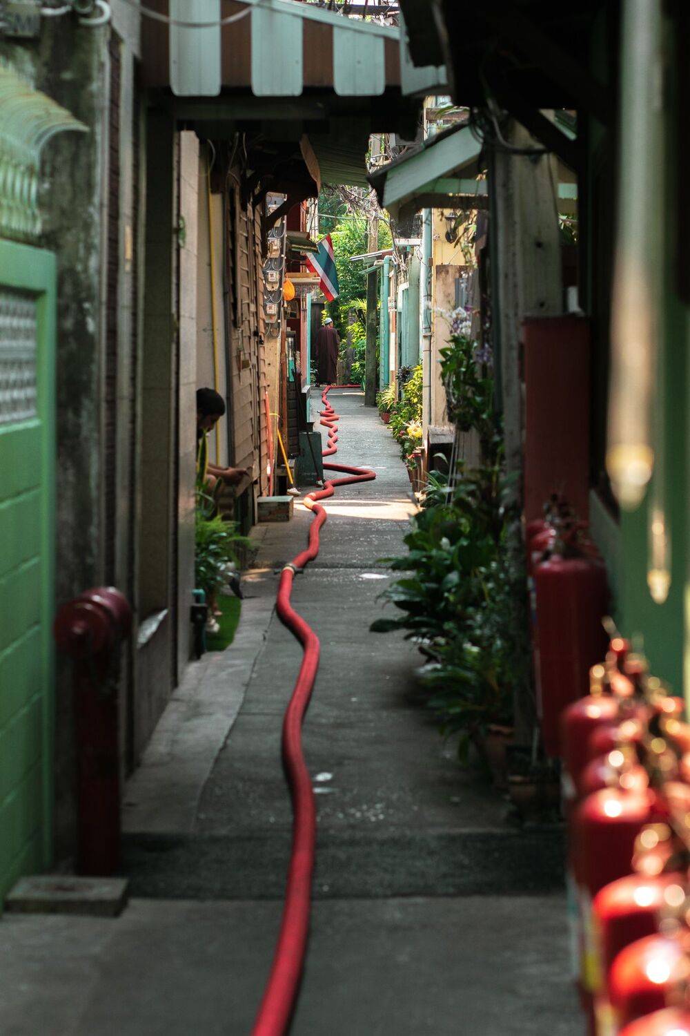 red, line, hose, thailand, bangkok, firefighter\'s hose, water, narrow, clean up, Druz Denys