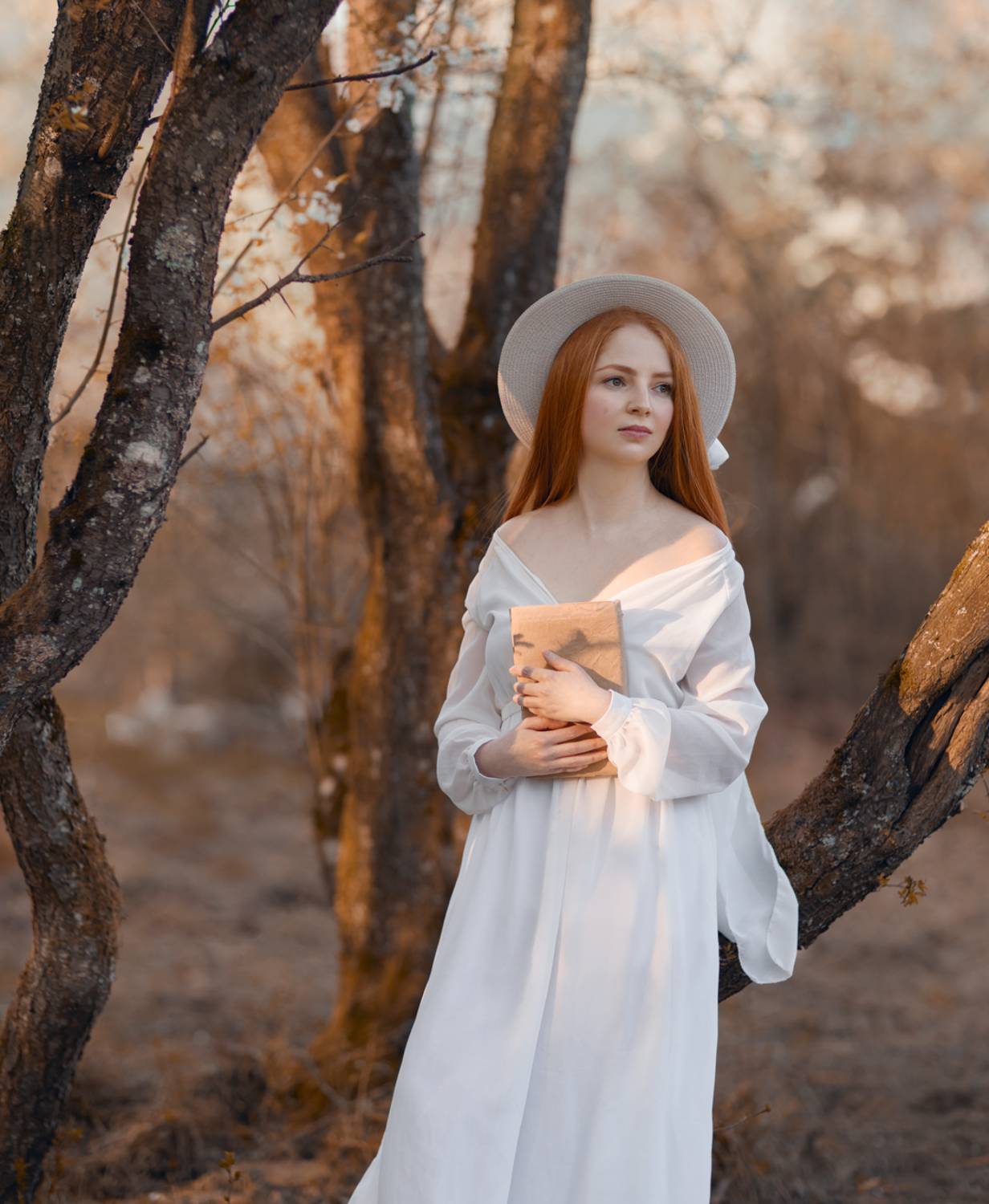 рыжеволосая, девушка, книга, весна, мечтать, Natalie Seitner