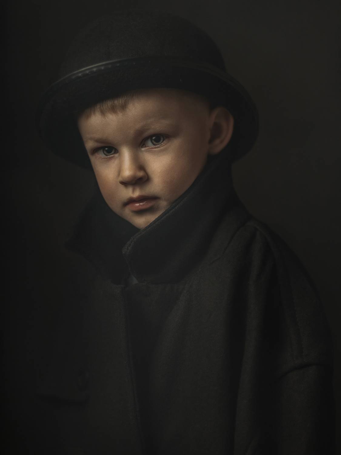 портрет, ребёнок, детский портрет, шляпа, взгляд, эмоции, portrait, sight, children\'s portrait, hat, Aleksey Sologubov