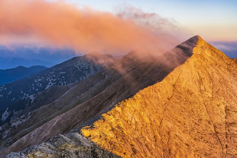 landscapes nature mountain travel hiking  Amazing sunrise фото превью