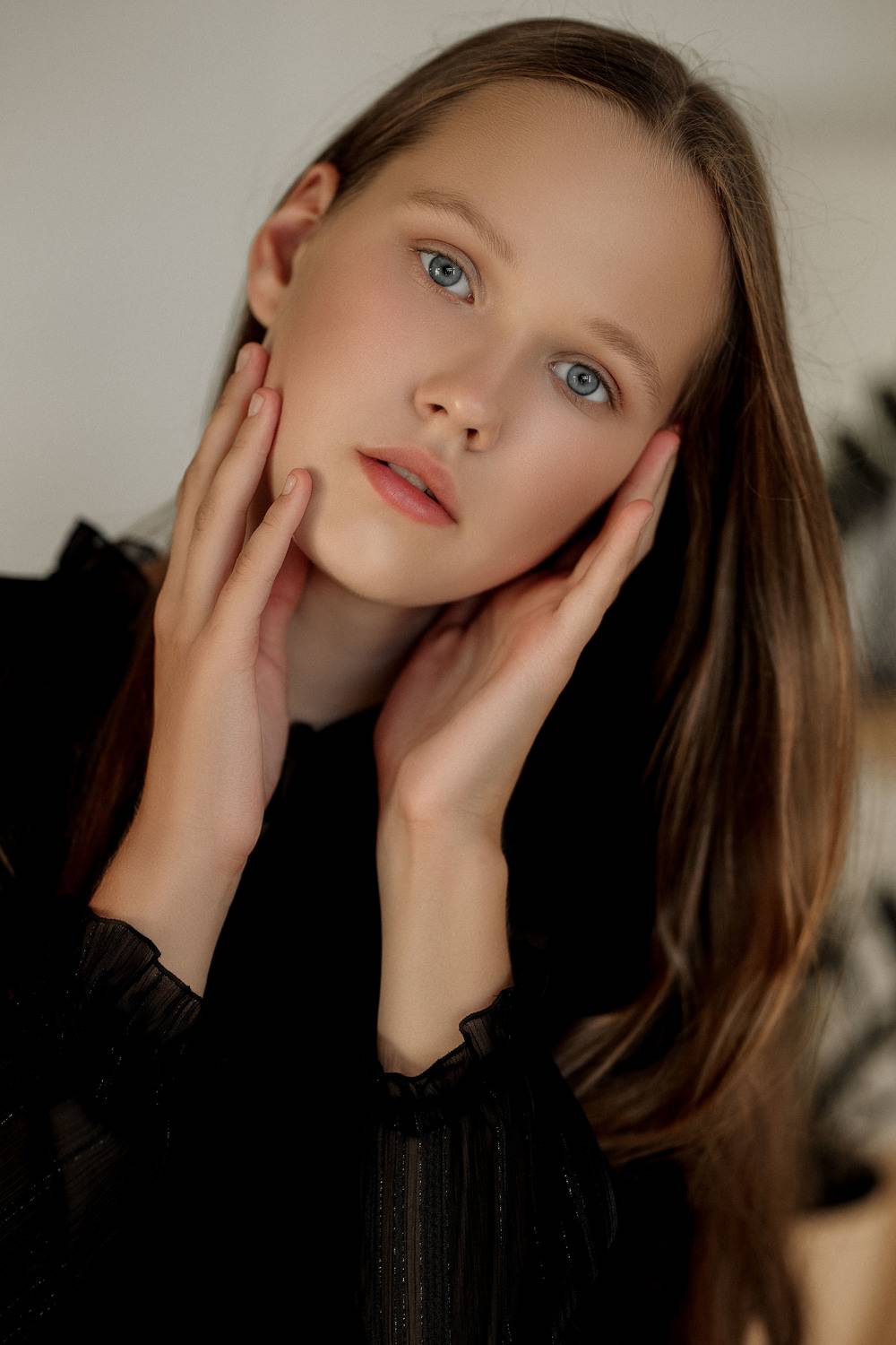 девушка, модель, портрет, фотосессия, студия, гламур, girl, model, modeling, young, portrait, творческий портрет, женский портрет, woman, young woman, glamour, постановка, постановочная фотография, fashion, Владимир Васильев