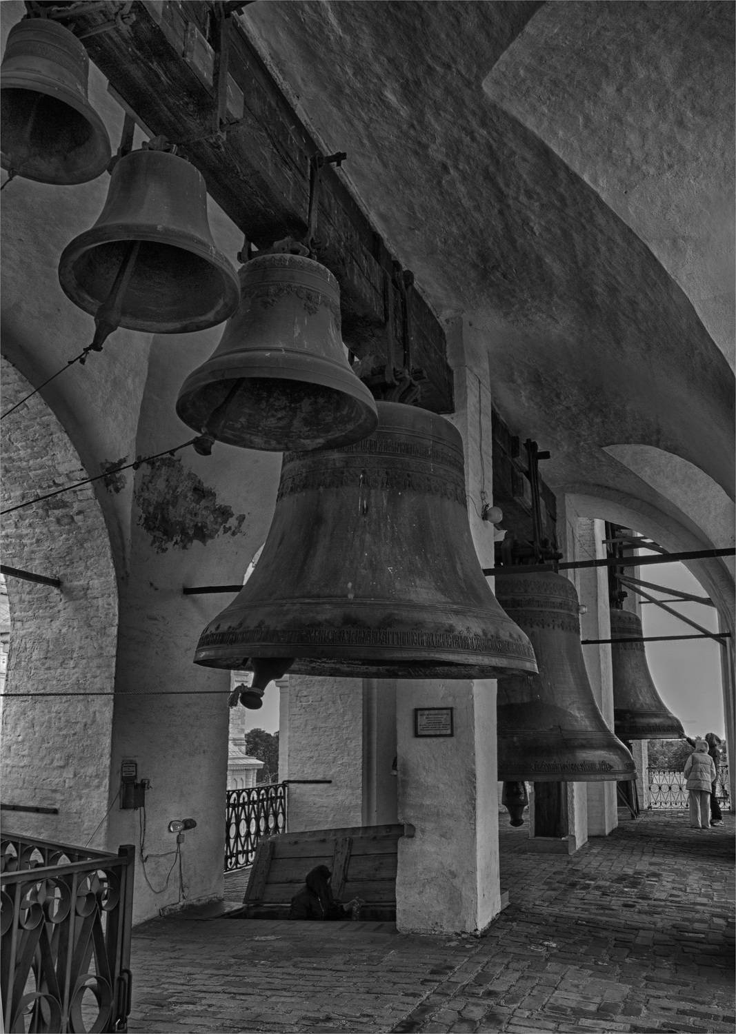 колокола люди колокольня, Вера Петри