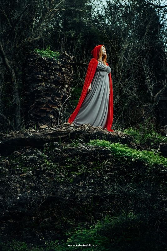 red, woman, model, cloak, girl, fairy, magic, magical, wonderful, foresl, beauty, beautiful, nature Red cloak фото превью