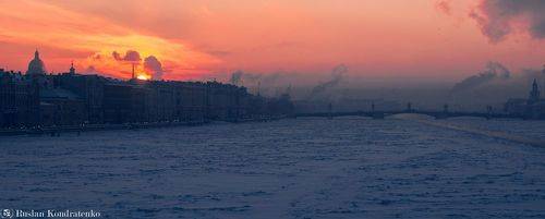 Замёрзшая Нева