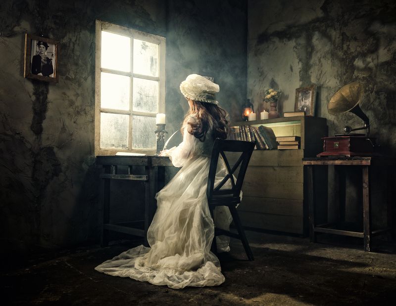 Marry Poppin Writing a Letter фото превью