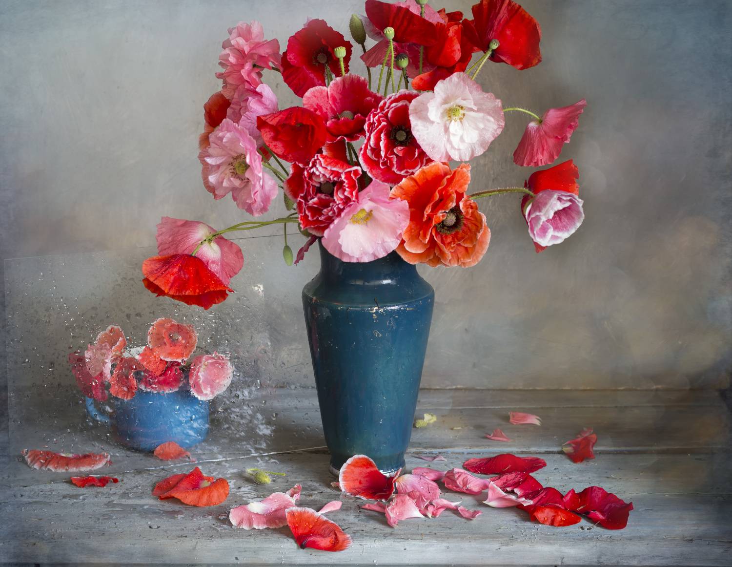 букет цветов, маки. стекло, весна, лето, натюрмрт, Зимина Лионелла