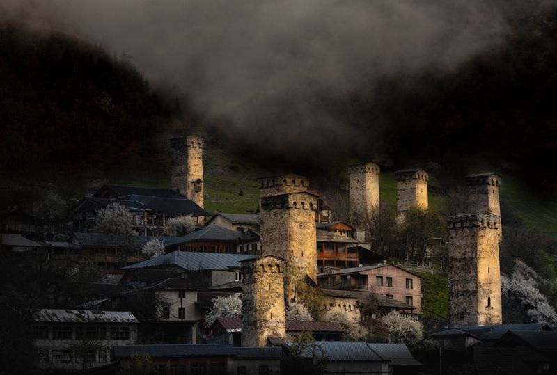 грузия, сванетия, мцхета, башни, горы Сванские башни фото превью