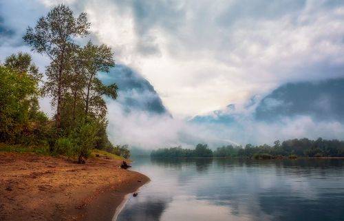 Призрачно всё в этом мире...