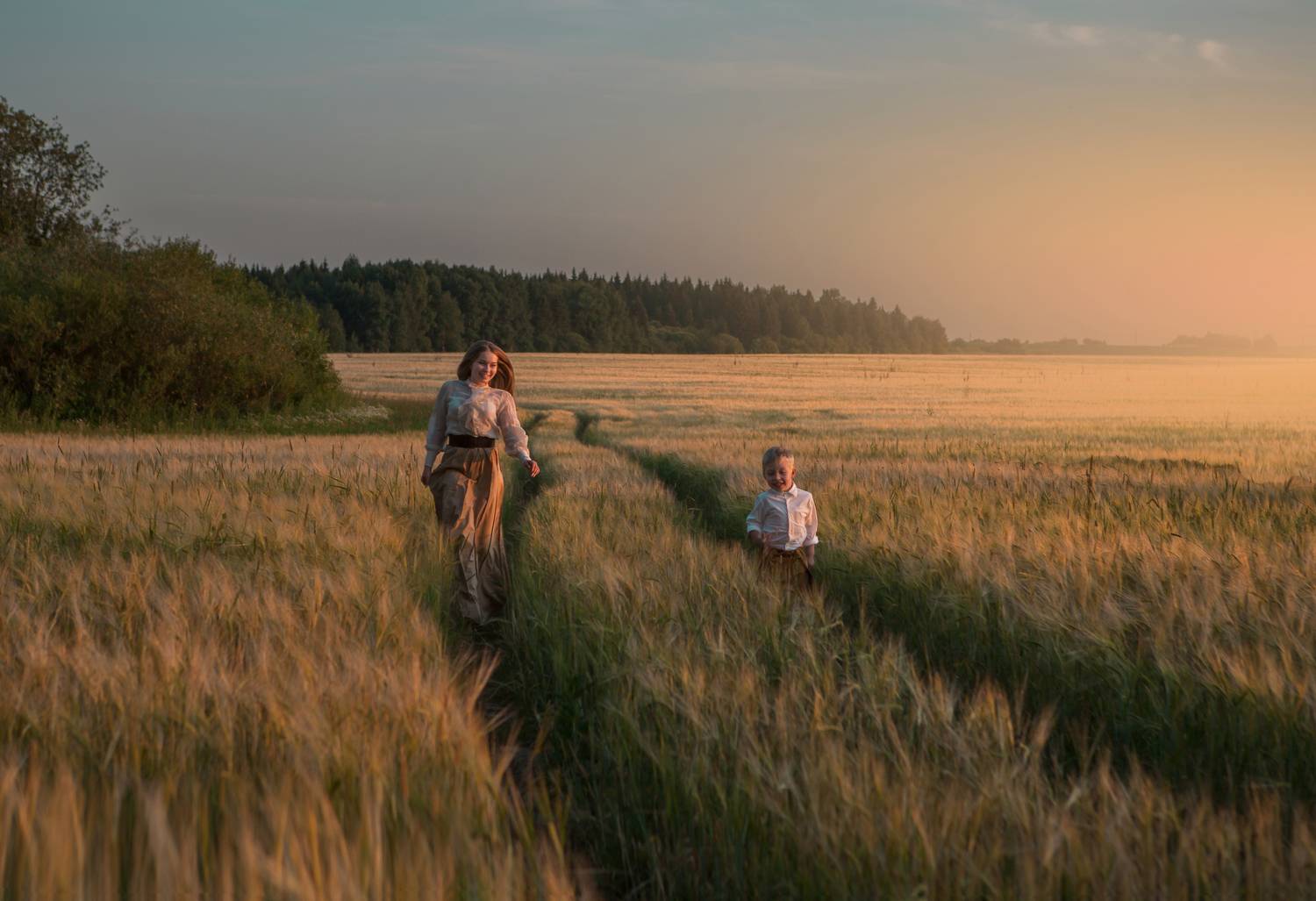 семья поле июль лето женщина любовь красота искусство  фотография, Шепелева Татьяна