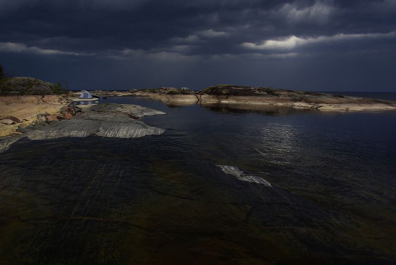 карелия Синий и розовый фото превью