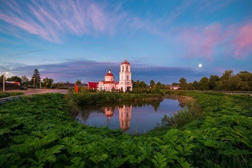 Церковь великомученика Георгия Победоносца в деревне Алёшино Пушкинского района.