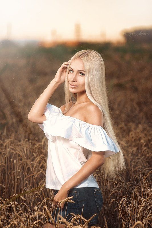 Полевая работа фото превью