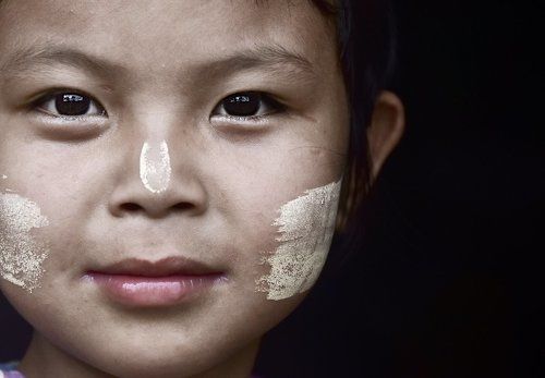 Eyes of Palaung