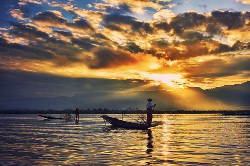 Inle Lake Sunrise