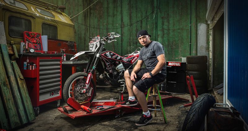 Marat Kankadze and his bike фото превью