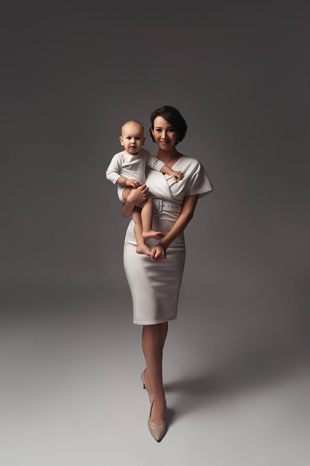 mom and baby, mom, maternity, mother, love, baby, family, babyphoto, familyphoto, children, childrenphoto, childrenphotography, мама, мама и малыш, мать и дитя, мальчик, малыш, сын, любовь, портрет, студийный портрет, семейный портрет, детский портрет, Ману Фалько