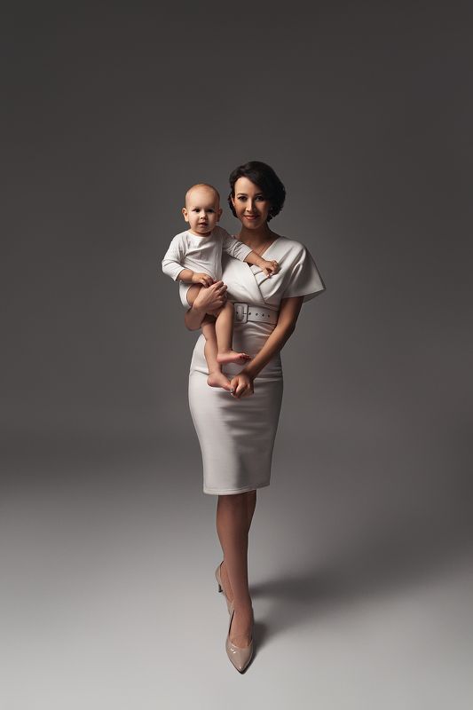 mom and baby, mom, maternity, mother, love, baby, family, babyphoto, familyphoto, children, childrenphoto, childrenphotography, мама, мама и малыш, мать и дитя, мальчик, малыш, сын, любовь, портрет, студийный портрет, семейный портрет, детский портрет  фото превью