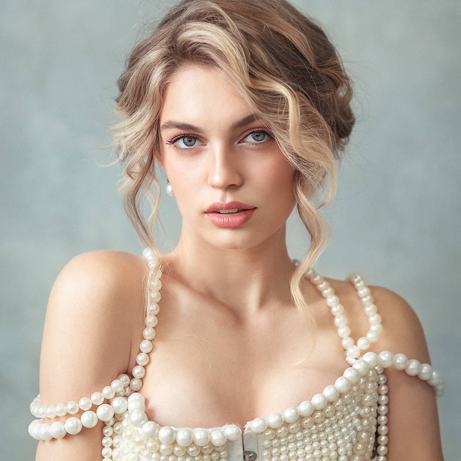 , Елена Михайлова