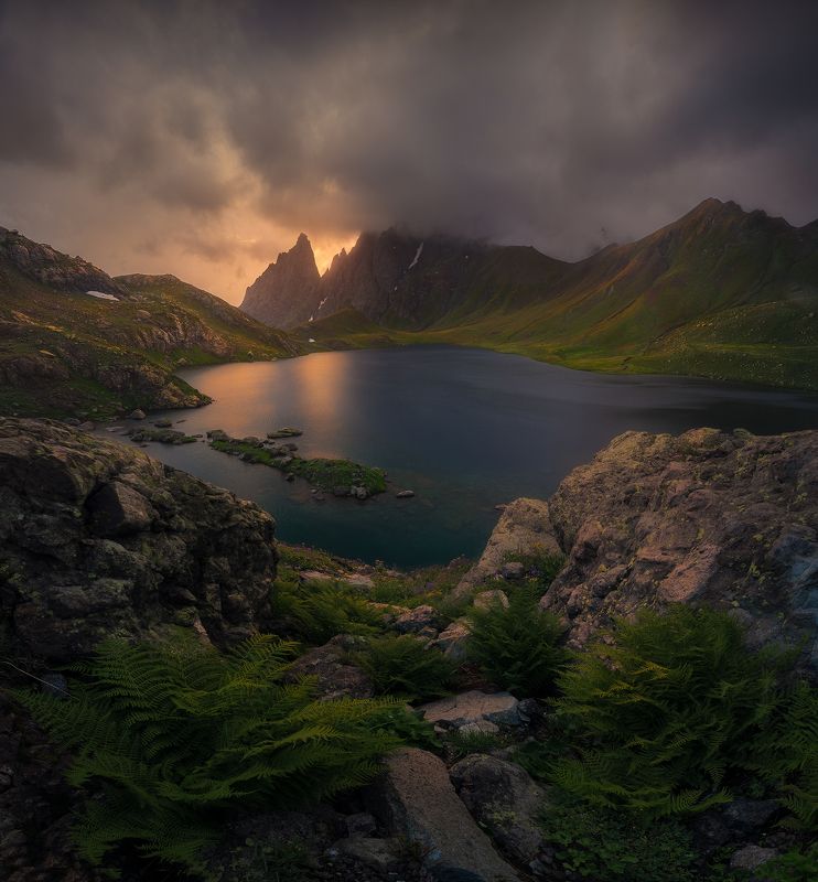 грузия, тобаварчхили, горы, озеро, рассвет, фототур Приближение бури фото превью