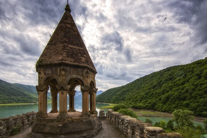 грузия,недалеко от крепости анапури,река. Анапури. фото превью