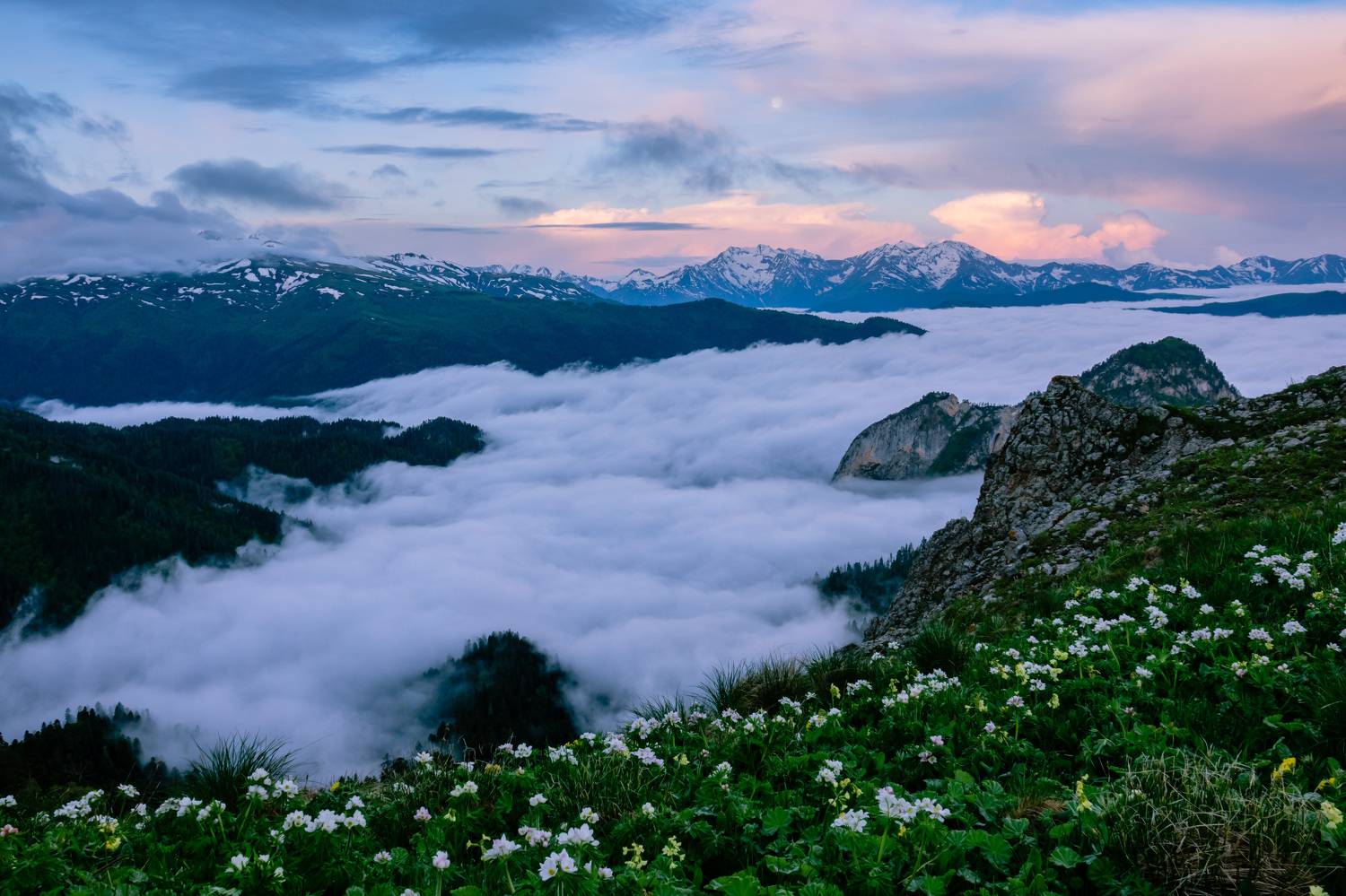 большой тхач, адыгея, кавказ, малый тхач, утро, туман, Шишкалов Константин