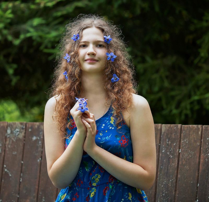 девушка, лето цветы,дельфиниум, красота,girl, flowers, summer, beautiful, nature Маргарита фото превью