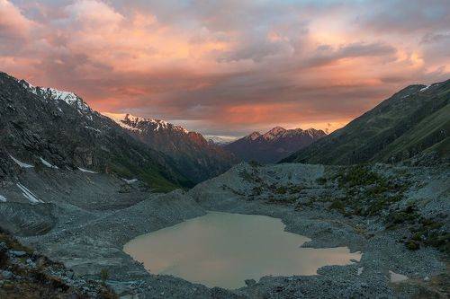 Рассвет в Адыл-су