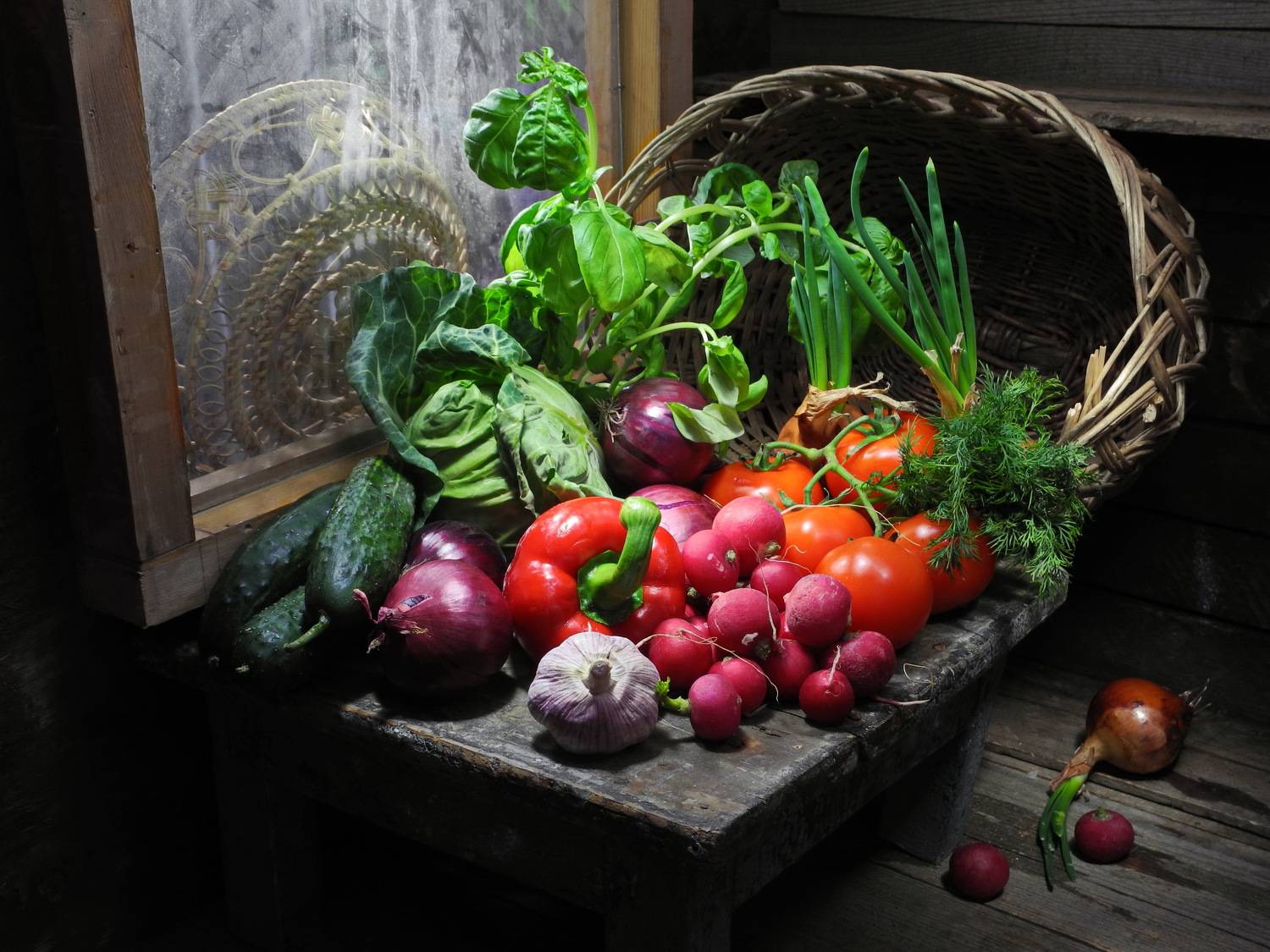 еда, овощи, помидоры, огурцы, редис, шпинат, салат, лук, укроп, дача, огород, Сергей Фунтовой