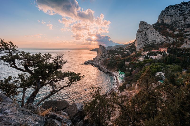 море скалы закат крым симеиз панеа солнце Закат на древней крепости фото превью