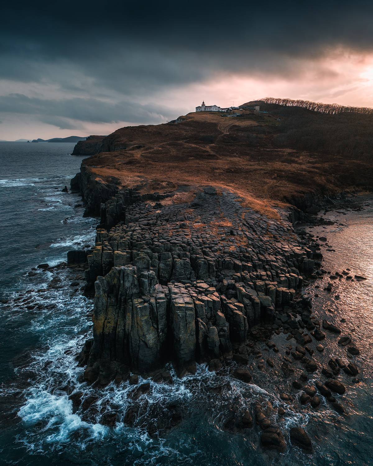 приморье, владивосток, маяк бюссе, мыс брюса, Скалин Алексей