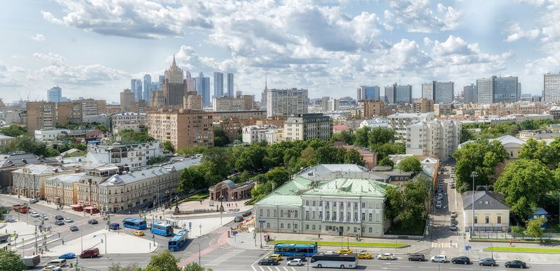 панорама, город, сити, москва, дома, высота, высотки, крыши, архитектура, мегаполис, столица, улицы Лето над городом фото превью