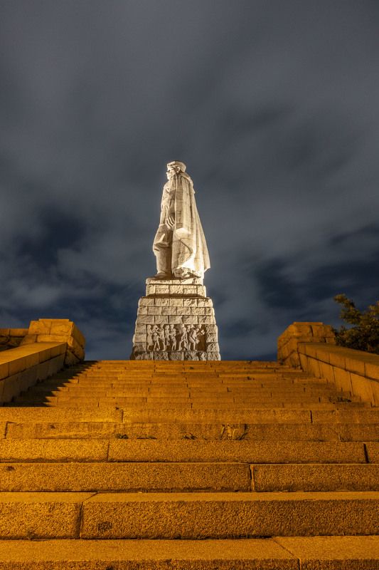 city night architecture  фото превью