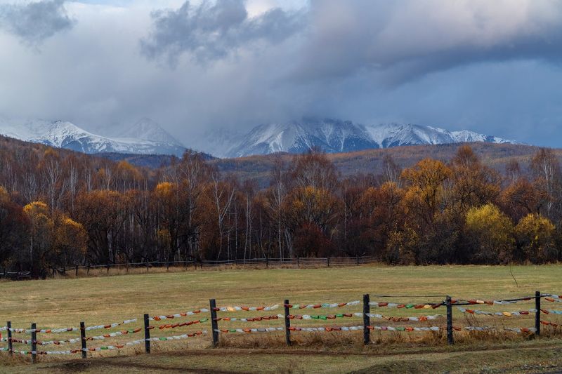 бурятия, тункинская долина, тункинские гольцы, саяны Осенний вечер в Тункинской долине фото превью