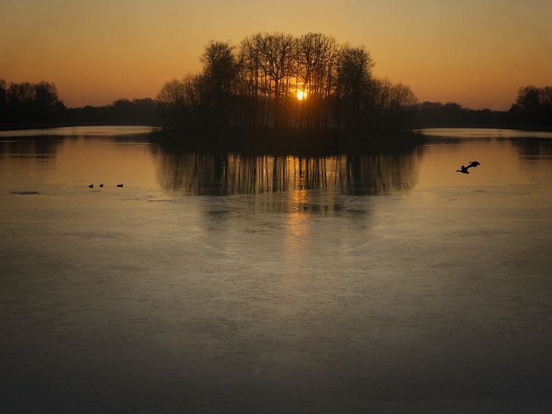 Солнце встает фото превью