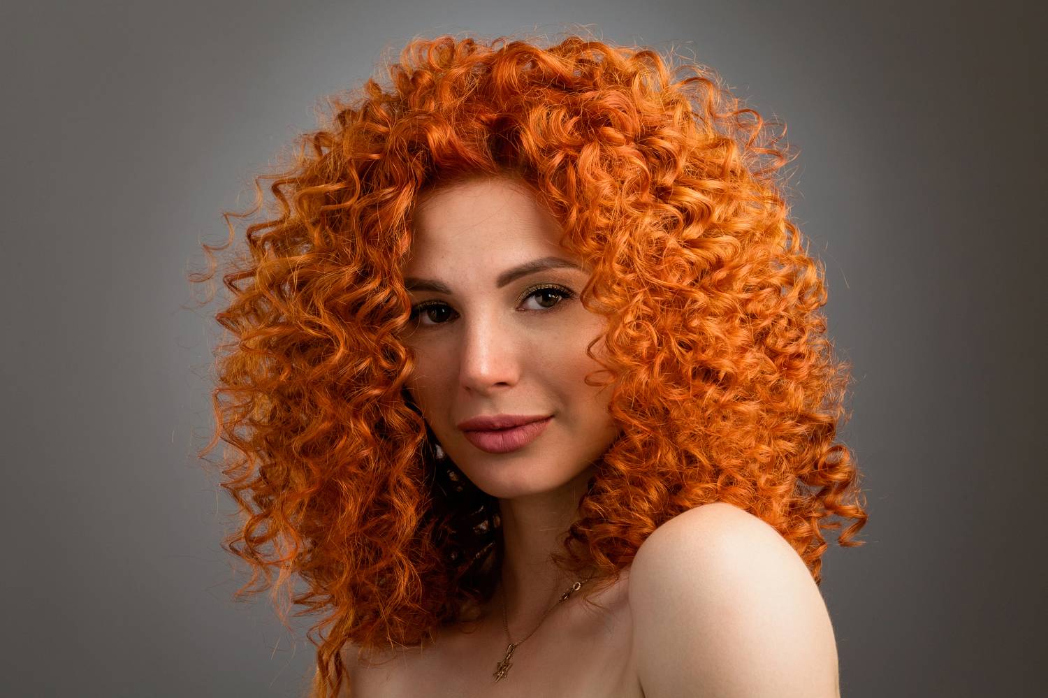 девушка, портрет, рыжая, кучерявая, Дёгтев Евгений