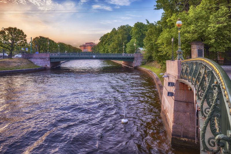 Санкт-Петербург, Мало-Конюшенный мост фото превью