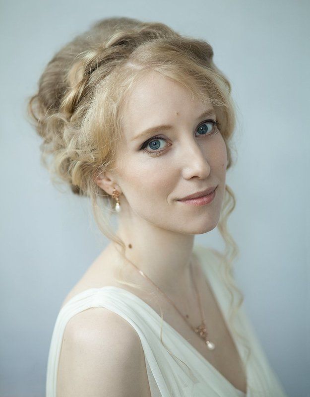 портрет, невеста, девушка, нежность, улыбка  фото превью