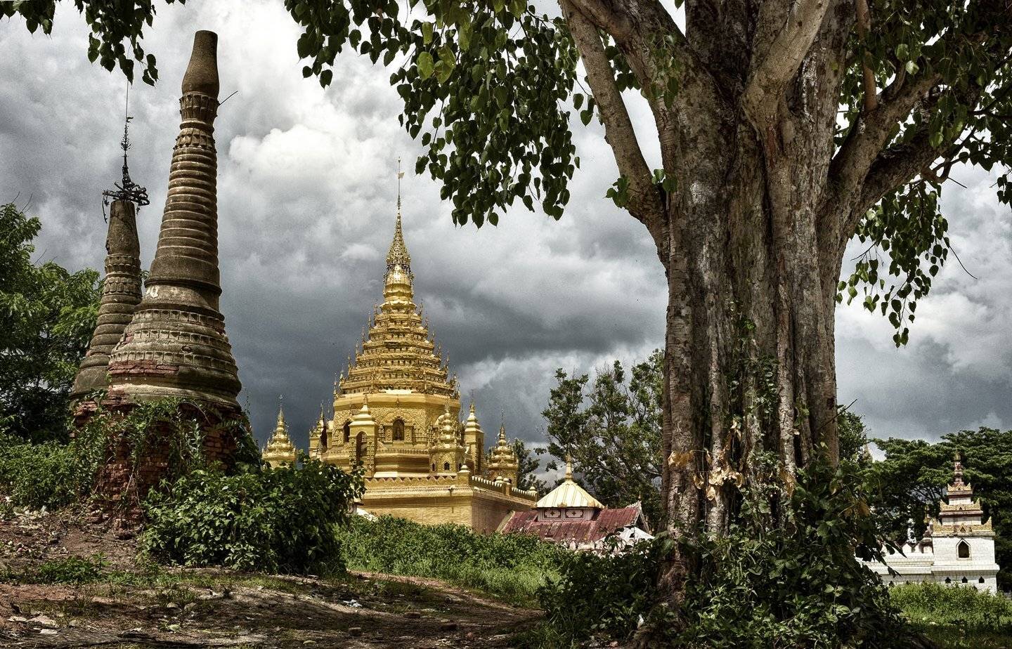 Myanmar, Present and past, KIM SUK EUN