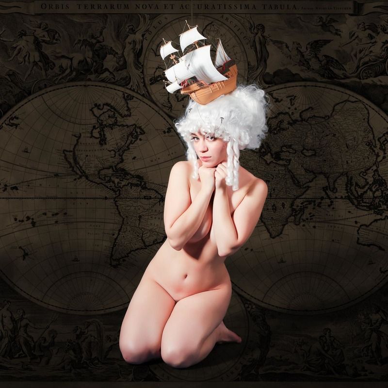 A-la Belle Poule, девушка, ню, прическа, старинное A-la Belle Poule фото превью