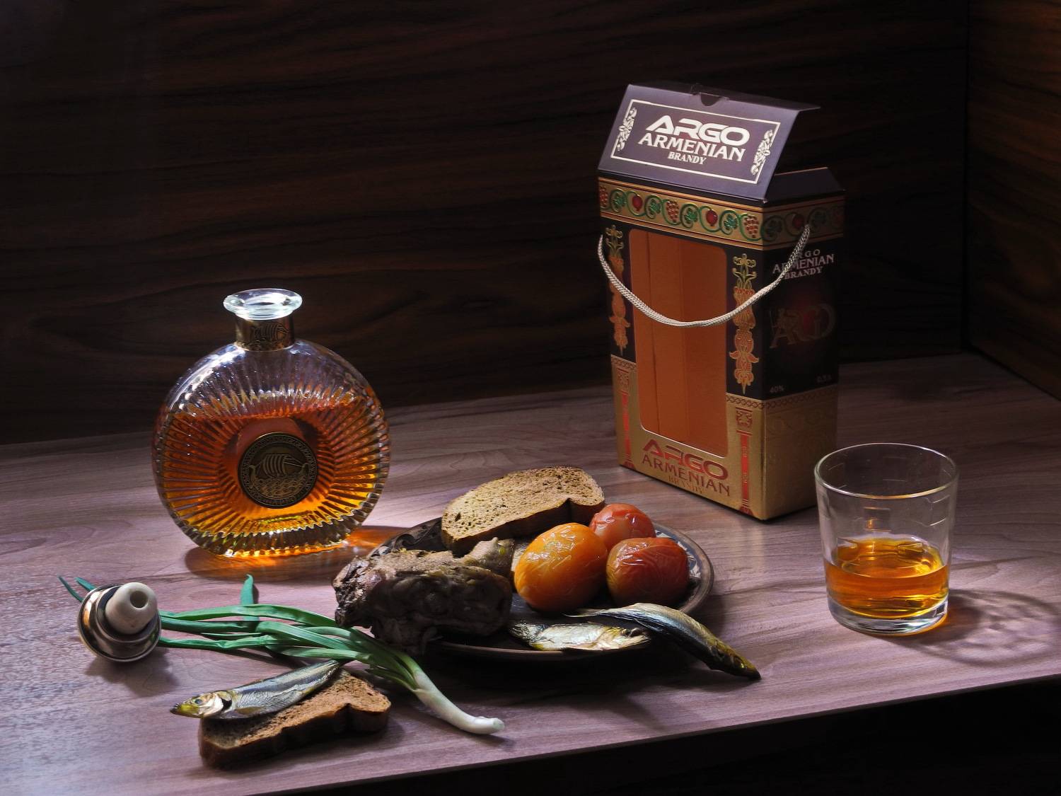 бренди, коньяк, виски, копченость, лук, хлеб,, Сергей Фунтовой