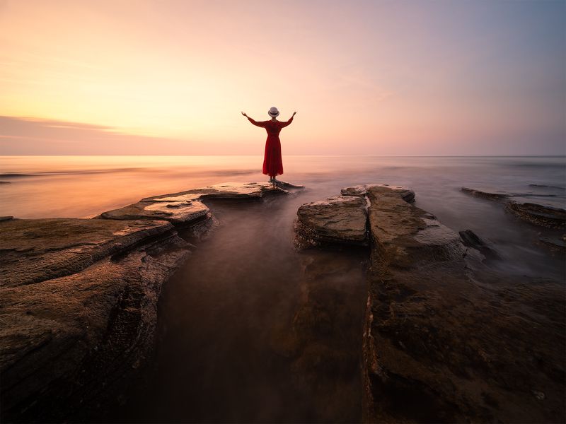 Embrace the sea фото превью